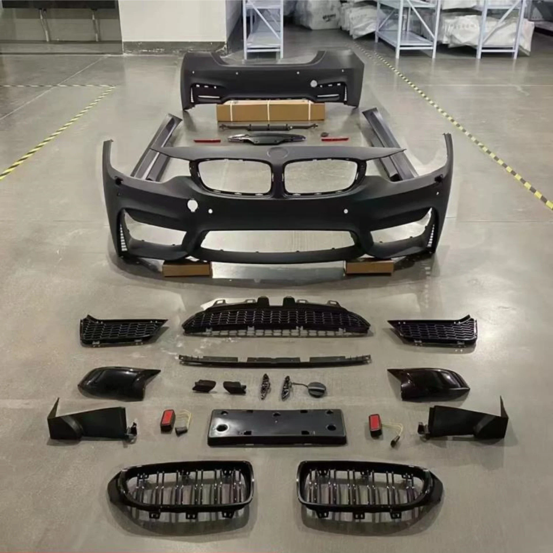 Body Kit Front Rear Bumper Engine Cover Grill Assembly for BMW 4 Series 420i 430i F32 F33 F36 Modified M4 Kit Side Skirt Fender